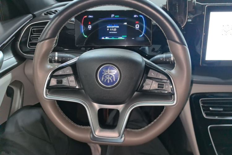 Used BYD Qin PLUS 2024 Honor Edition EV 420KM Beyond Model Steering Wheel