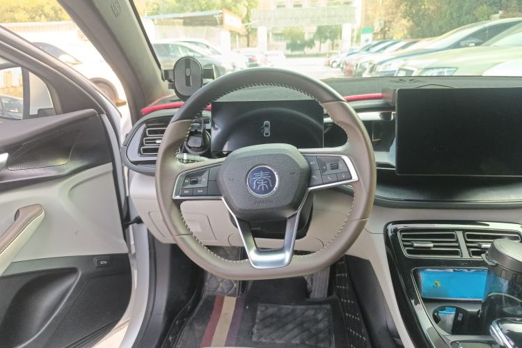 Used BYD Qin PLUS 2024 HONOR Edition DM-i 55KM Leading Model Steering Wheel