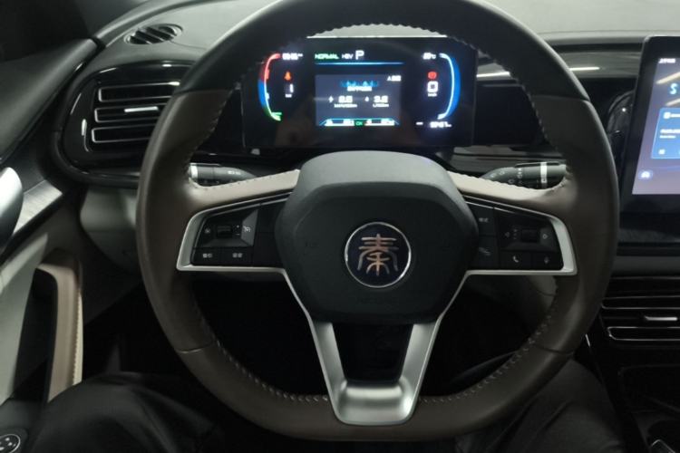 Used BYD Qin PLUS 2024 HONOR Edition DM-i 55KM Leading Model Steering Wheel