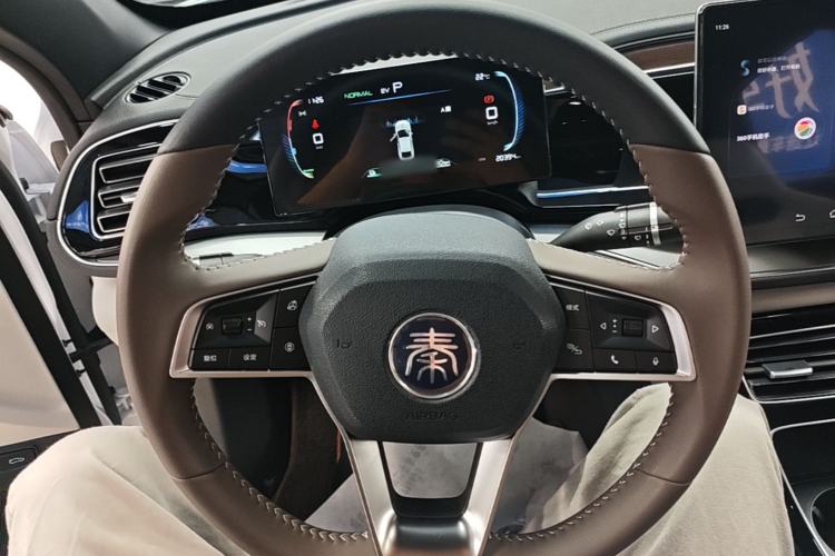 Used BYD Qin PLUS 2024 HONOR Edition DM-i 120KM Beyond Model Steering Wheel
