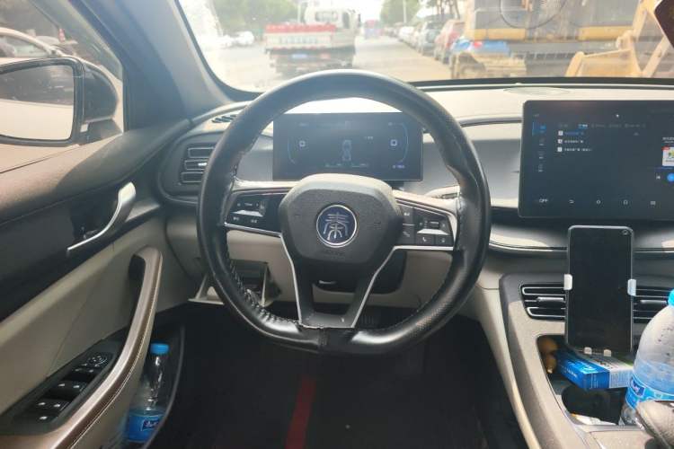 Used BYD Qin PLUS 2024 HONOR Edition DM-i 55KM Leading Model Steering Wheel
