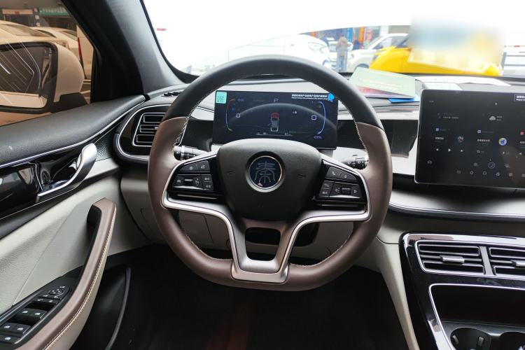 Used BYD Qin PLUS 2024 Honor Edition EV 510KM Beyond Model Steering Wheel