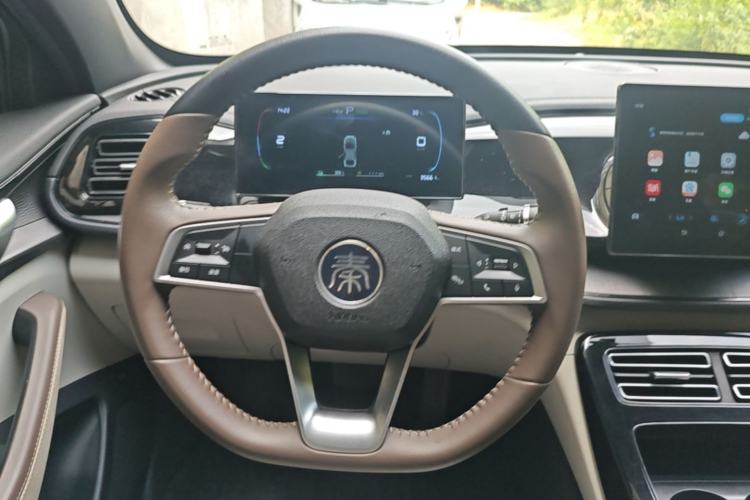 Used BYD Qin PLUS 2024 HONOR Edition DM-i 55KM Leading Model Steering Wheel