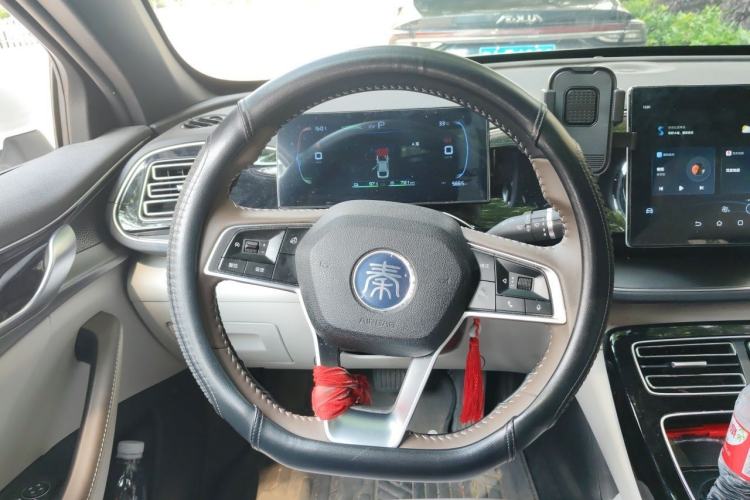 Used BYD Qin PLUS 2024 HONOR Edition DM-i 120KM Leading Model Steering Wheel