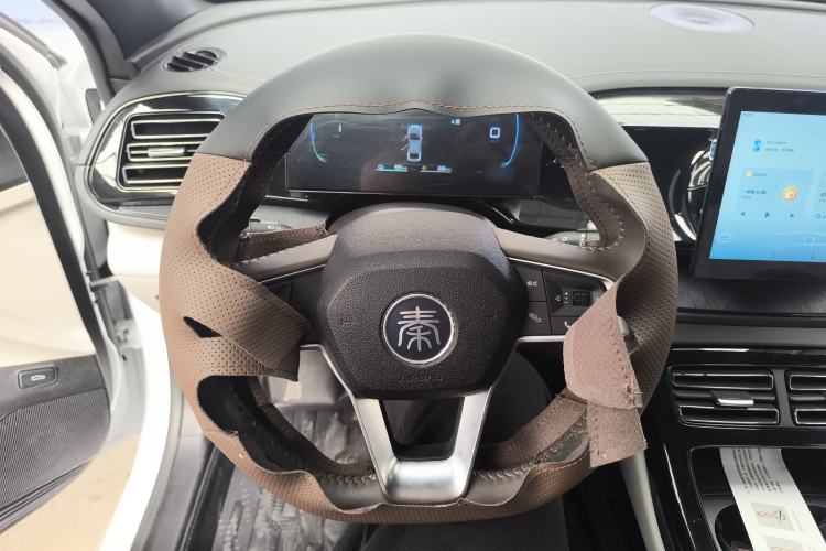 Used BYD Qin PLUS 2024 HONOR Edition DM-i 55KM Leading Model Steering Wheel