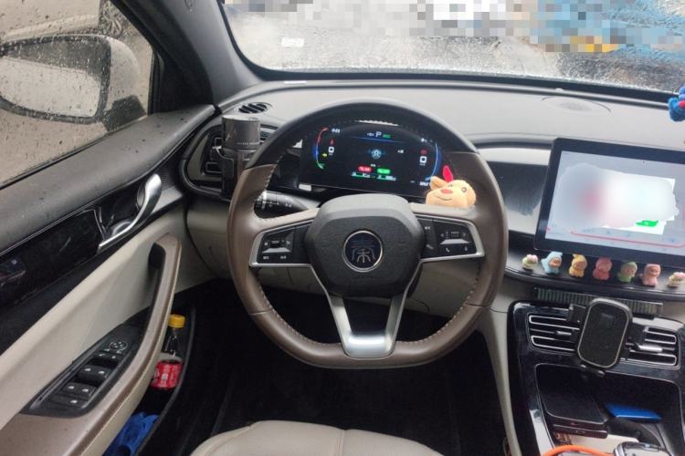 Used BYD Qin PLUS 2024 HONOR Edition DM-i 55KM Leading Model Steering Wheel