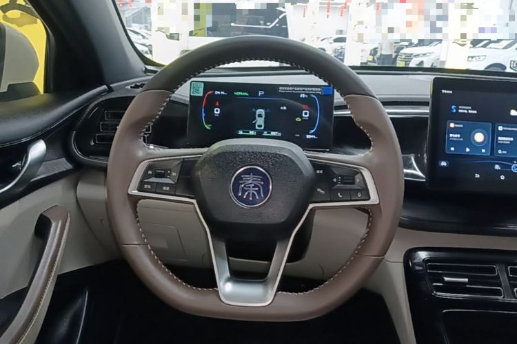 Used BYD Qin PLUS 2024 HONOR Edition DM-i 55KM Leading Model Steering Wheel