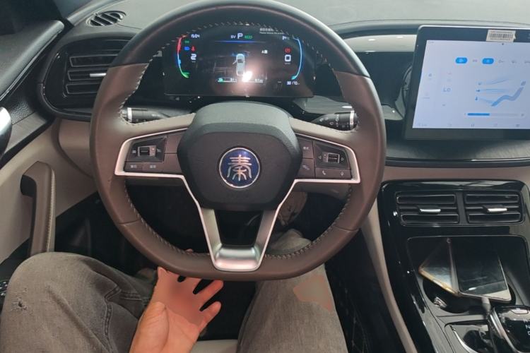 Used BYD Qin PLUS 2024 HONOR Edition DM-i 55KM Leading Model Steering Wheel