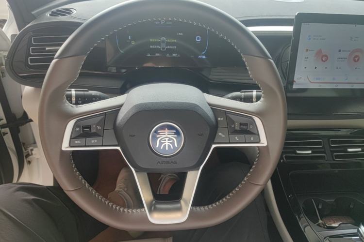 Used BYD Qin PLUS 2024 HONOR Edition DM-i 55KM Leading Model Steering Wheel