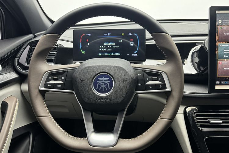 Used BYD Qin PLUS 2024 HONOR Edition DM-i 55KM Leading Model Steering Wheel