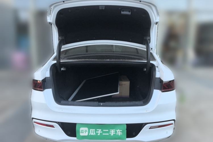 Used BYD Qin PLUS 2024 HONOR Edition DM-i 55KM Leading Model Trunk