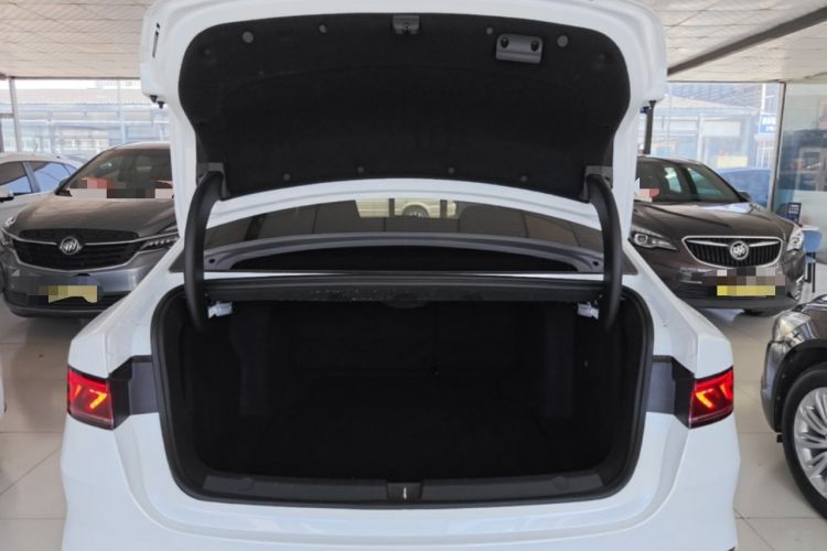 Used BYD Qin PLUS 2024 Honor Edition EV 510KM Leading Model Trunk