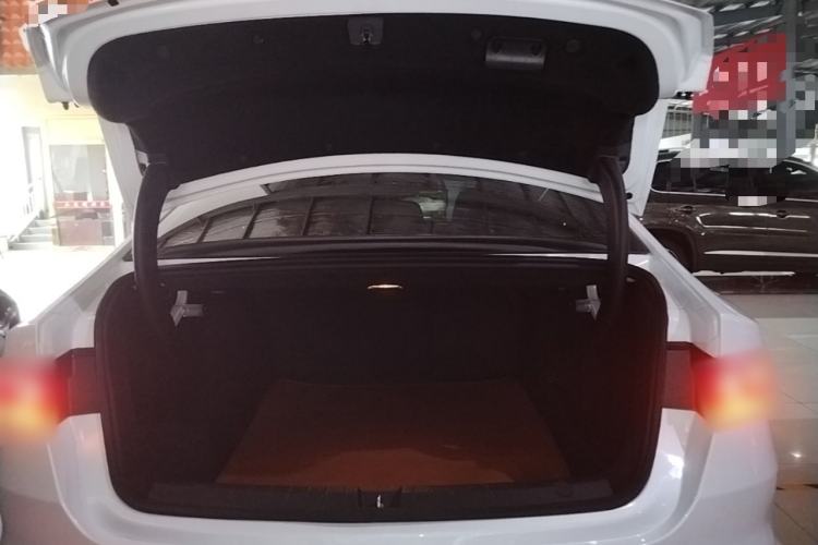 Used BYD Qin PLUS 2024 HONOR Edition DM-i 55KM Leading Model Trunk