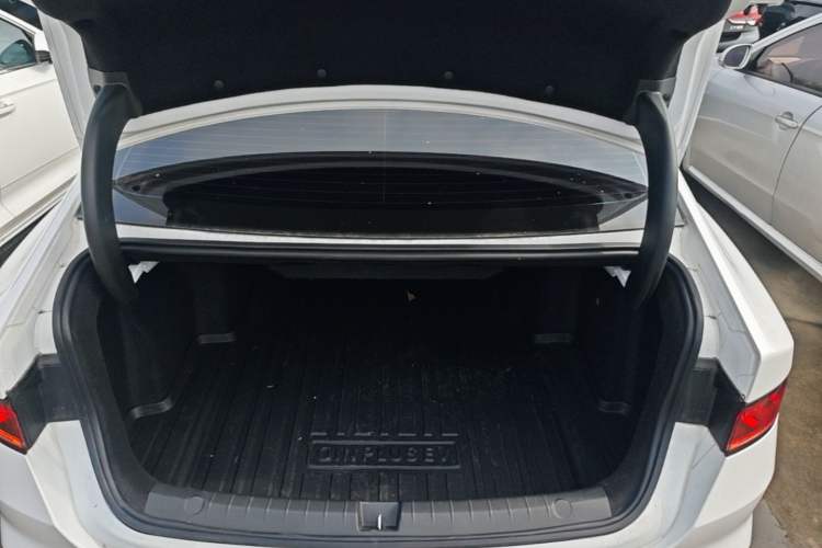 Used BYD Qin PLUS 2024 Honor Edition EV 420KM Beyond Model Trunk