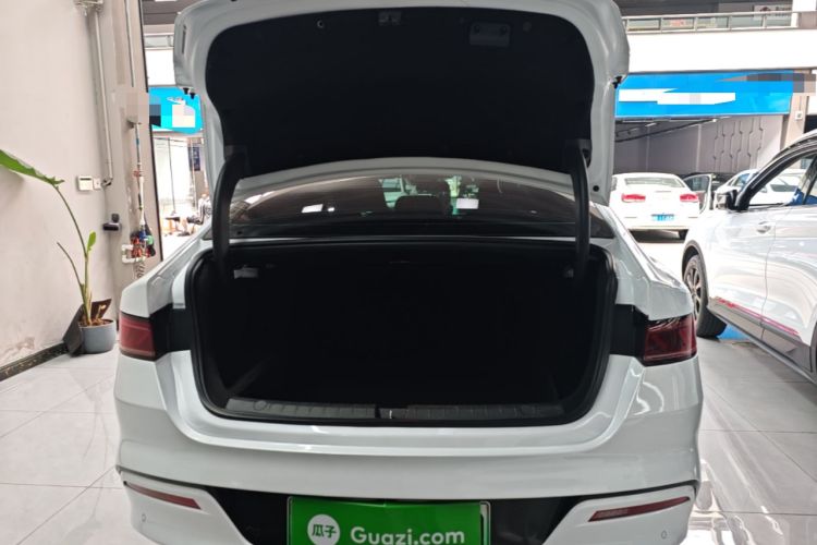 Used BYD Qin PLUS 2024 HONOR Edition DM-i 120KM Beyond Model Trunk
