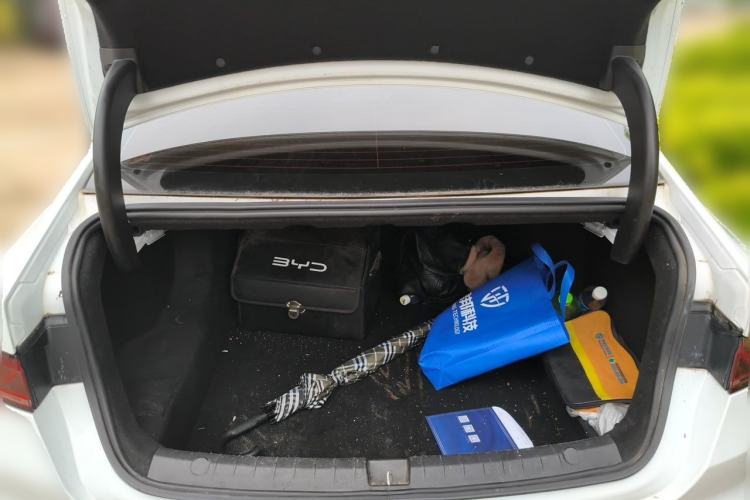 Used BYD Qin PLUS 2024 HONOR Edition DM-i 55KM Leading Model Trunk
