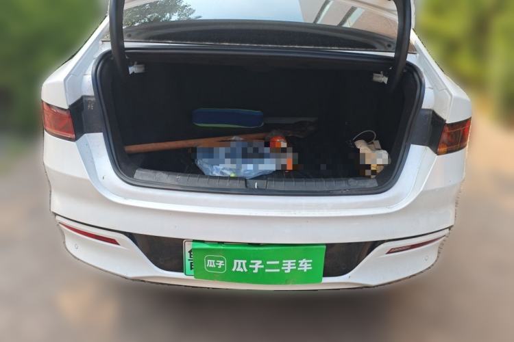 Used BYD Qin PLUS 2024 HONOR Edition DM-i 55KM Leading Model Trunk