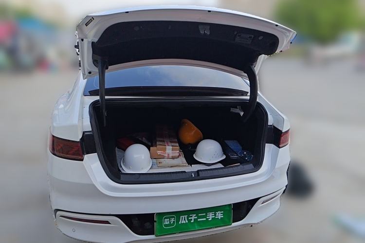 Used BYD Qin PLUS 2024 HONOR Edition DM-i 55KM Leading Model Trunk