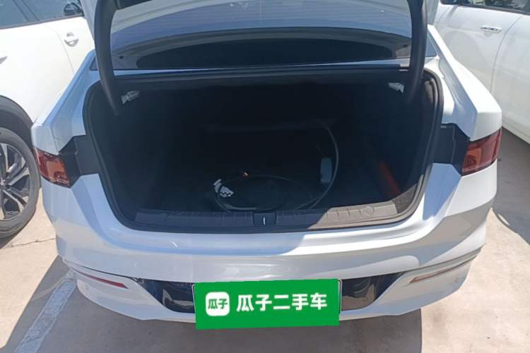 Used BYD Qin PLUS 2024 HONOR Edition DM-i 55KM Leading Model Trunk