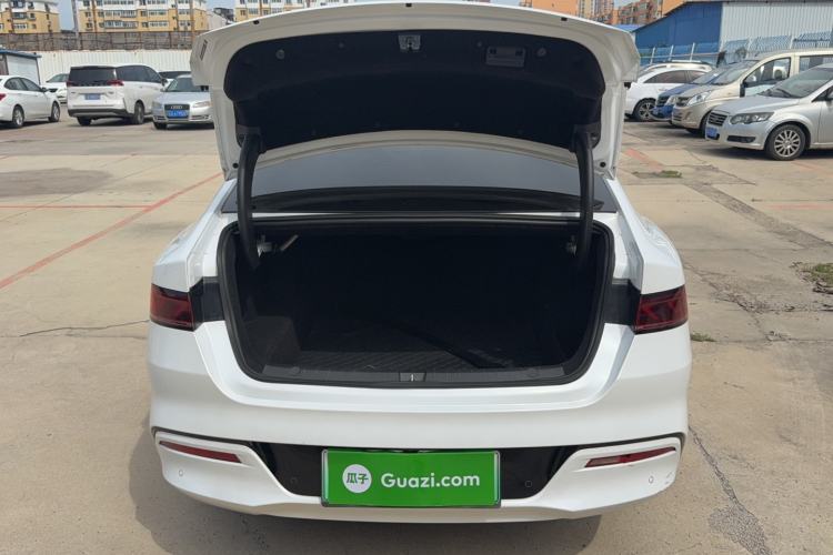 Used BYD Qin PLUS 2024 HONOR Edition DM-i 55KM Leading Model Trunk