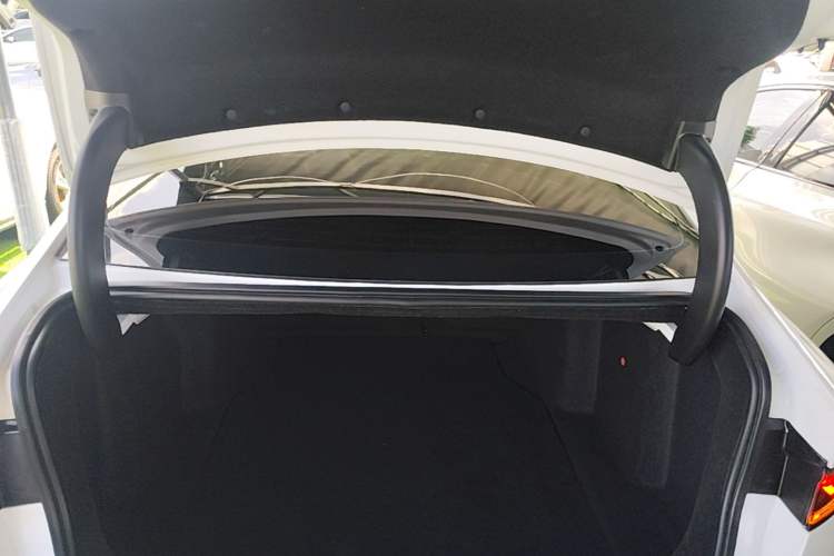 Used BYD Qin PLUS 2024 Honor Edition EV 510KM Leading Model Trunk