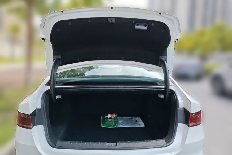 Used BYD Qin PLUS 2024 HONOR Edition DM-i 55KM Leading Model Trunk