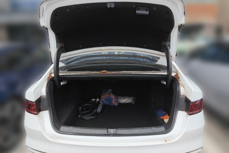 Used BYD Qin PLUS 2024 HONOR Edition DM-i 55KM Leading Model Trunk