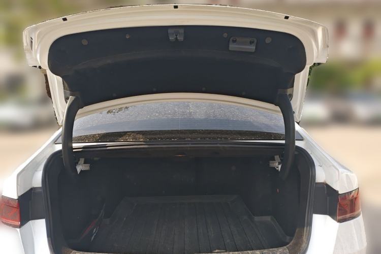 Used BYD Qin PLUS 2024 Honor Edition EV 510KM Leading Model Trunk