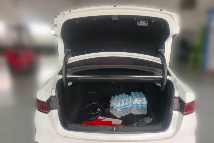 Used BYD Qin PLUS 2024 HONOR Edition DM-i 55KM Leading Model Trunk