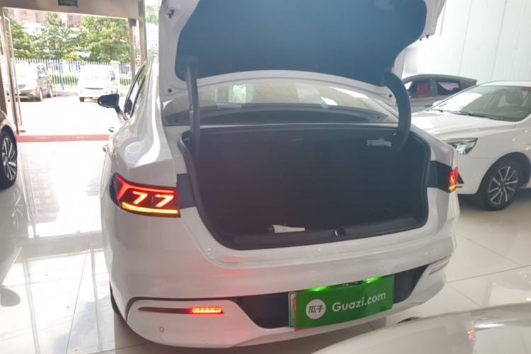 Used BYD Qin PLUS 2024 HONOR Edition DM-i 55KM Leading Model Trunk