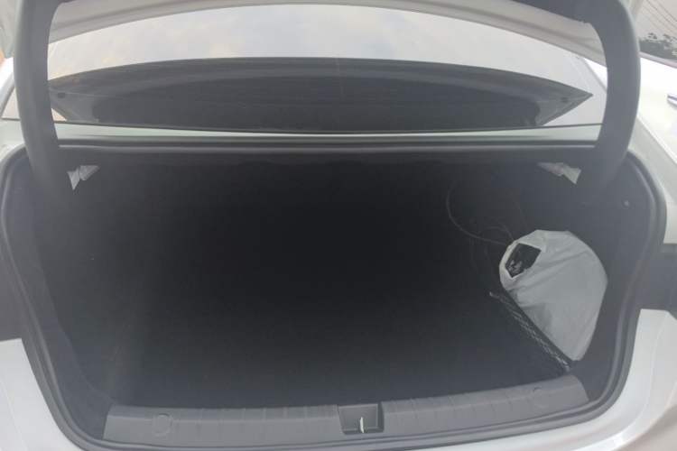 Used BYD Qin PLUS 2024 HONOR Edition DM-i 55KM Leading Model Trunk