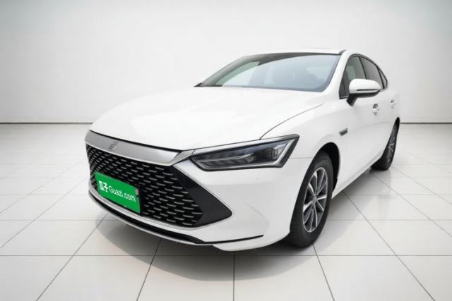 BYD Qin PLUS 2024 HONOR Edition DM-i 55KM Leading Model d’occasion
