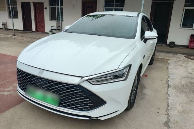 BYD Qin PLUS 2024 HONOR Edition DM-i 55KM Leading Model مستعملة