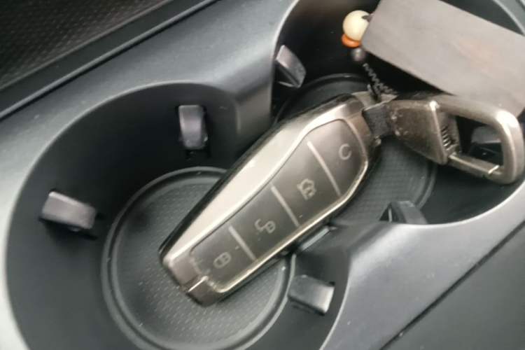 Used BYD Qin PLUS 2024 HONOR Edition DM-i 55KM Leading Model Vehicle Key
