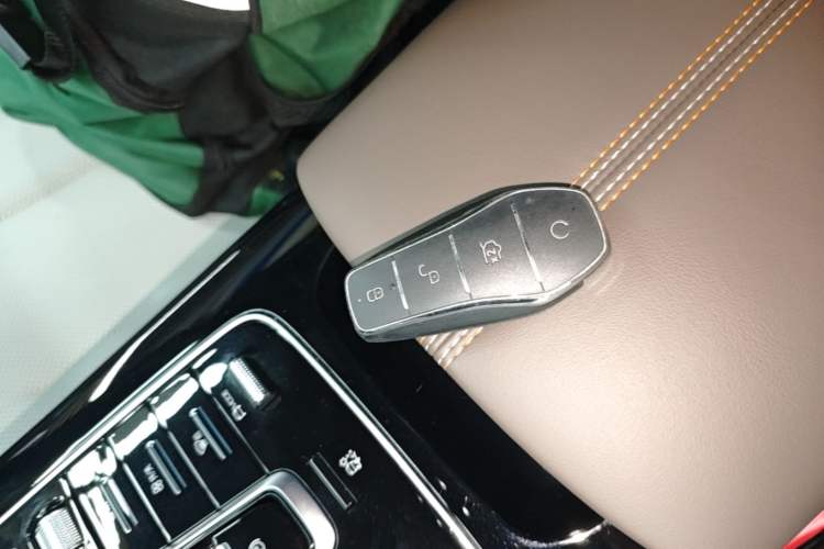 Used BYD Qin PLUS 2024 HONOR Edition DM-i 120KM Beyond Model Vehicle Key