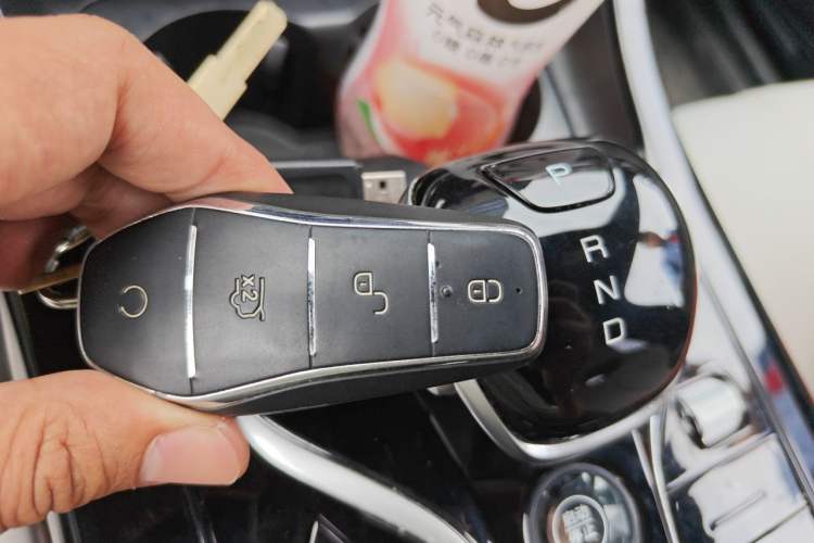 Used BYD Qin PLUS 2024 HONOR Edition DM-i 55KM Leading Model Vehicle Key