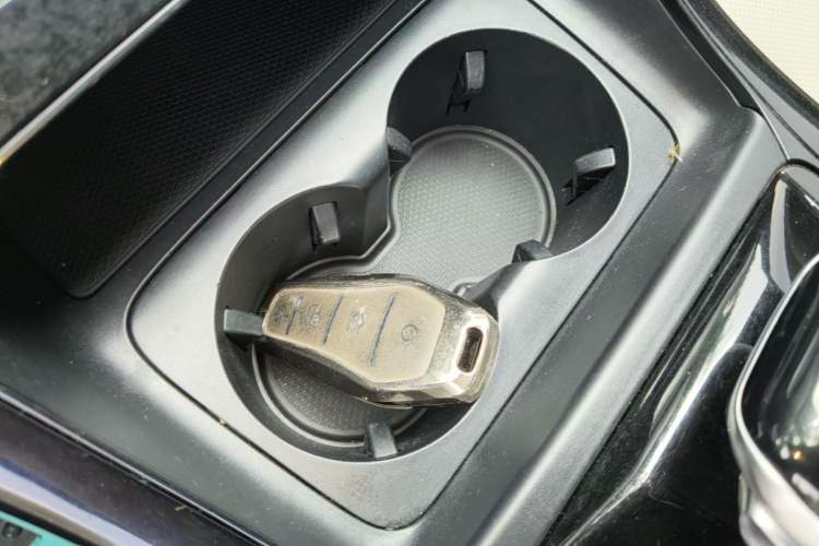 Used BYD Qin PLUS 2024 HONOR Edition DM-i 55KM Leading Model Vehicle Key