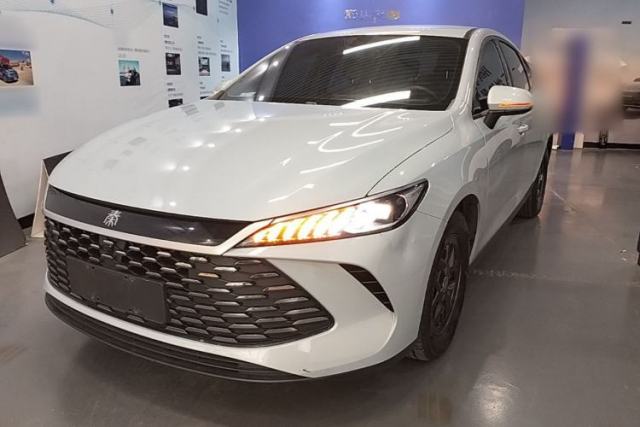 Used BYD Qin PLUS 2025 DM-i Smart Drive 55KM Leading Model
