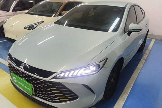 Used BYD Qin PLUS 2025 DM-i Smart Drive 55KM Leading Model