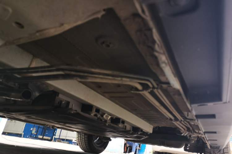 Used BYD Qin PLUS 2025 DM-i Smart Drive 55KM Leading Model Chassis Front Left