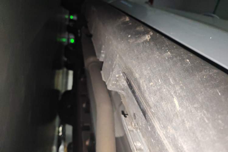 Used BYD Qin PLUS 2025 DM-i Smart Drive 55KM Leading Model Chassis Front Right