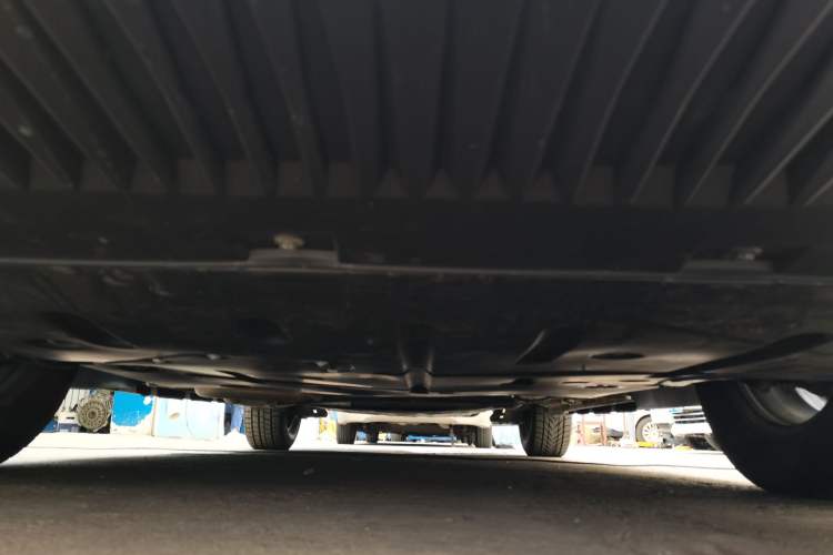 Used BYD Qin PLUS 2025 DM-i Smart Drive 55KM Leading Model Chassis Front