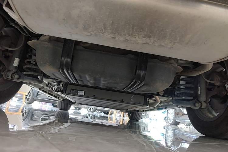 Used BYD Qin PLUS 2025 DM-i Smart Drive 120KM Superior Model Chassis Rear
