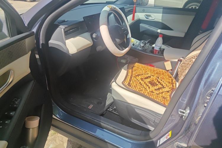 Used BYD Qin PLUS 2025 DM-i Smart Drive 55KM Leading Model Driver Seat