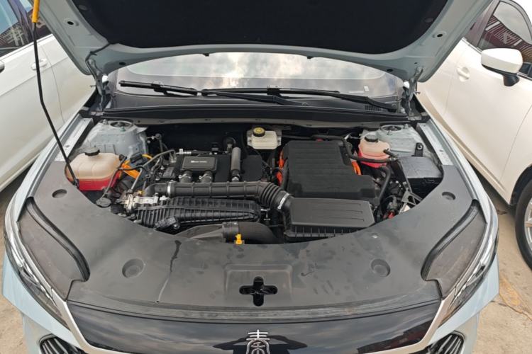 Used BYD Qin PLUS 2025 DM-i Smart Drive 55KM Leading Model Engine Bay