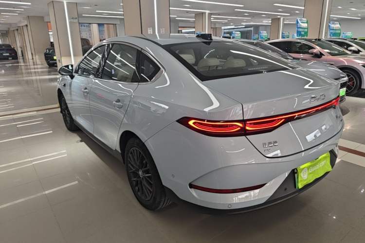 Used BYD Qin PLUS 2025 EV Smart Drive Version 510KM Beyond Model Exterior 2