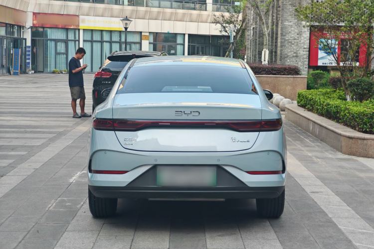 Used BYD Qin PLUS 2025 DM-i Smart Drive 55KM Leading Model Exterior 5