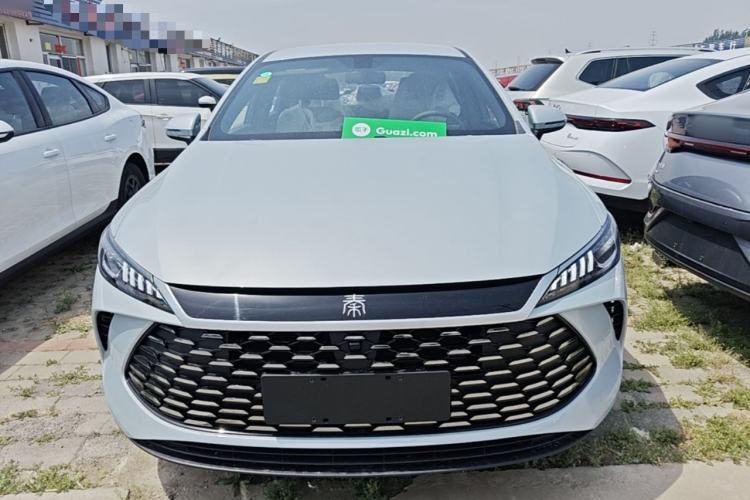 Used BYD Qin PLUS  Front