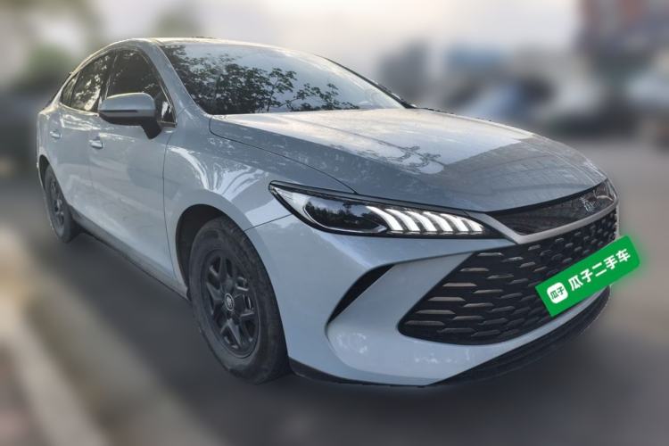Used BYD Qin PLUS 2025 DM-i Smart Drive 55KM Leading Model Front Right 45 Deg