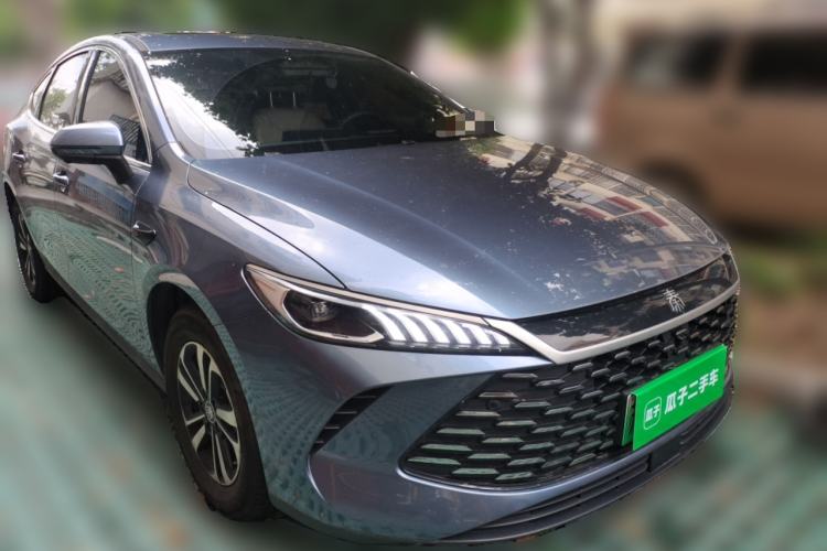 Used BYD Qin PLUS 2025 DM-i Smart Drive 120KM Superior Model Front Right 45 Deg
